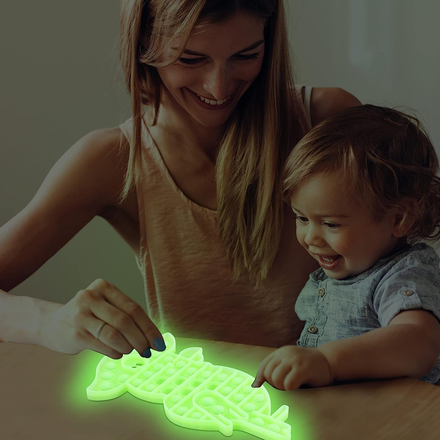 Figoal Stress Relief Bubble Sensory Toy, Glow in the Dark Fidget Toys Anxiety Stress Reliever, Light up Autism Special Needs Squeeze Sensory Toy for Home School